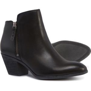Black Leather Judy Frye Boot